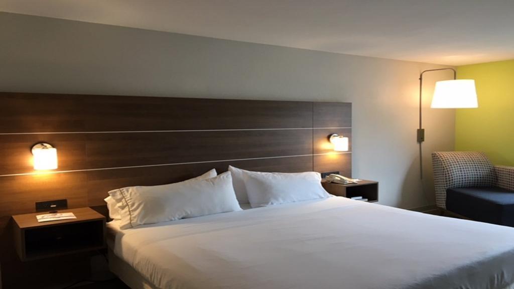 Holiday Inn Express North Tyler Extérieur photo