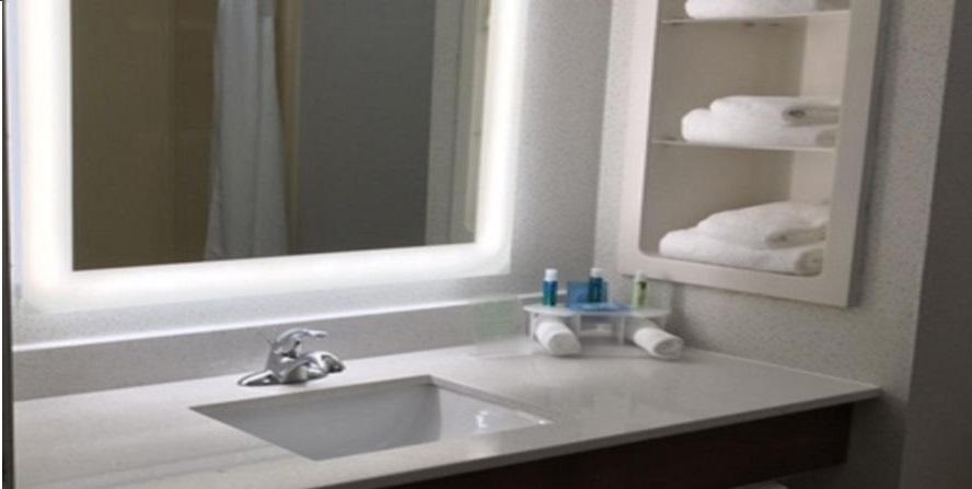 Holiday Inn Express North Tyler Extérieur photo